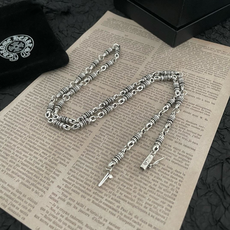 Ch*0me He**ts necklaces